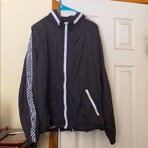 Forever21 Plus size Windbreaker